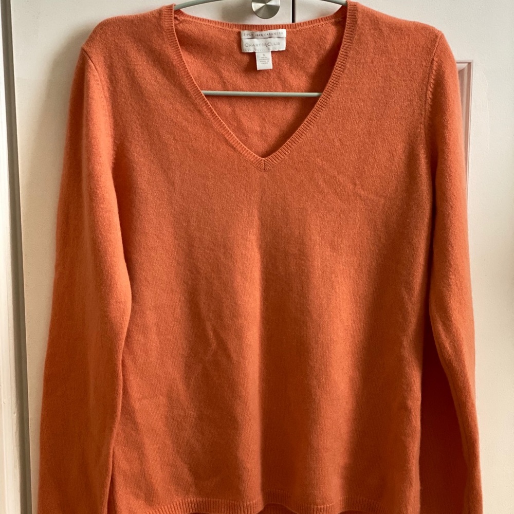 Women cashmere sweater